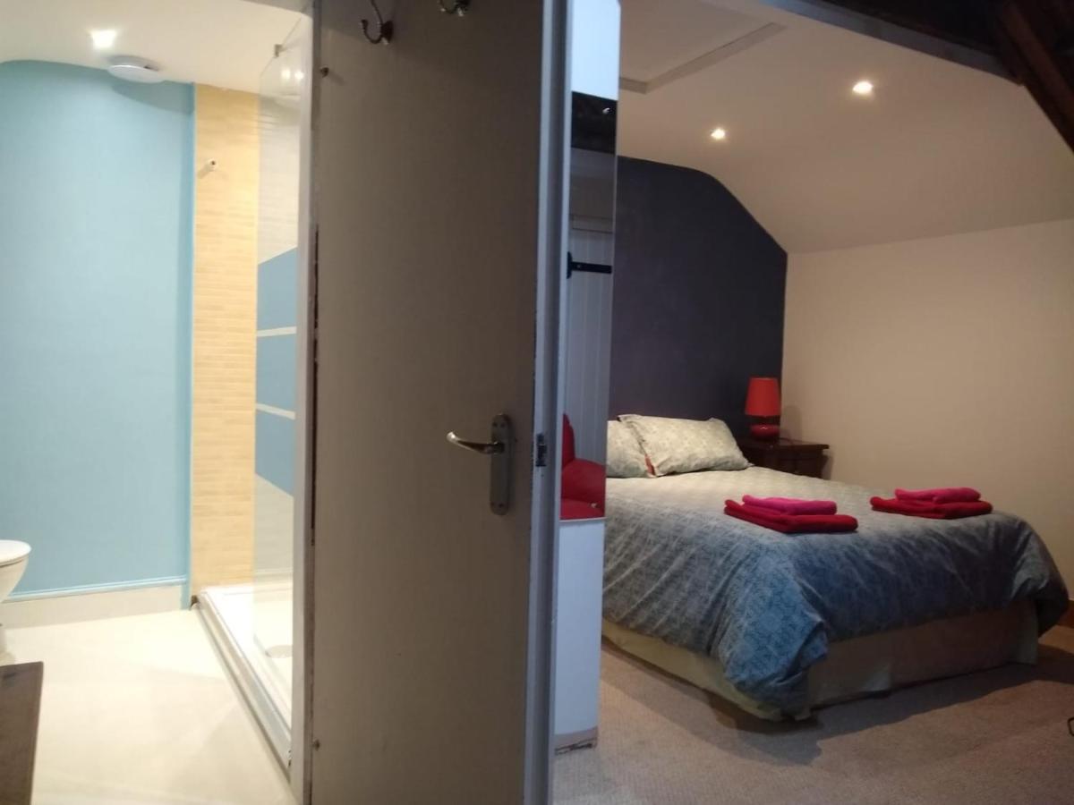 Watercress Barns Apartment ซิททิงบอร์น ภายนอก รูปภาพ