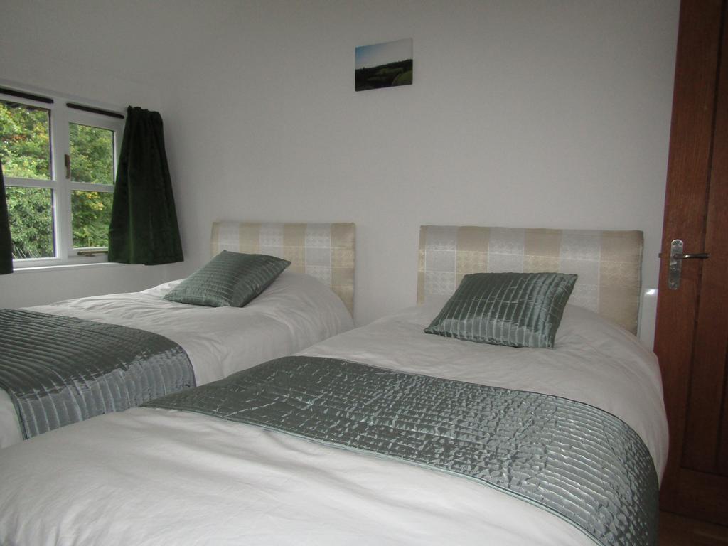 Watercress Barns Apartment ซิททิงบอร์น ภายนอก รูปภาพ