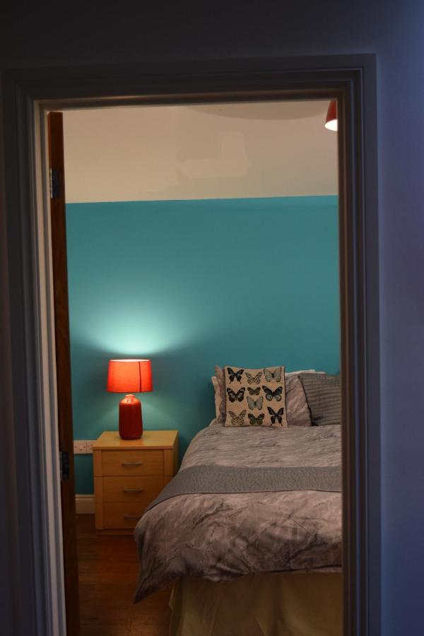 Watercress Barns Apartment ซิททิงบอร์น ภายนอก รูปภาพ