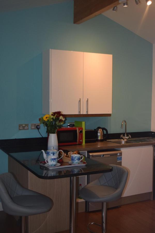 Watercress Barns Apartment ซิททิงบอร์น ภายนอก รูปภาพ